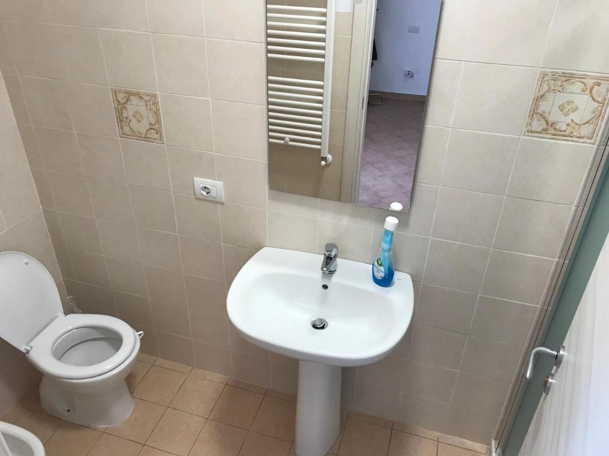 Single Room Private Bathroom,1000565256:JPEG