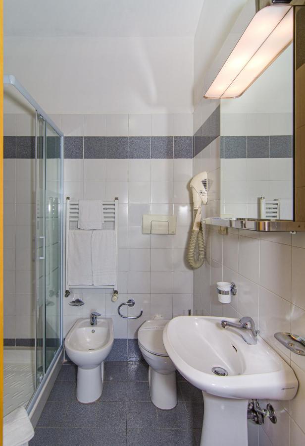 Tweepersoonskamer met 1 of 2 Bedden en Balkon