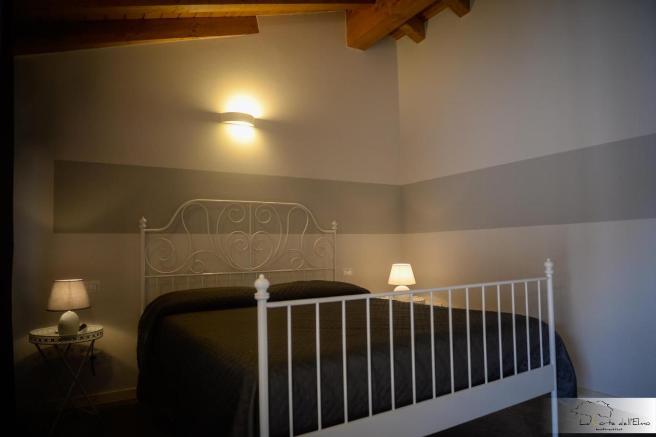 Doppelzimmer mit Balkon