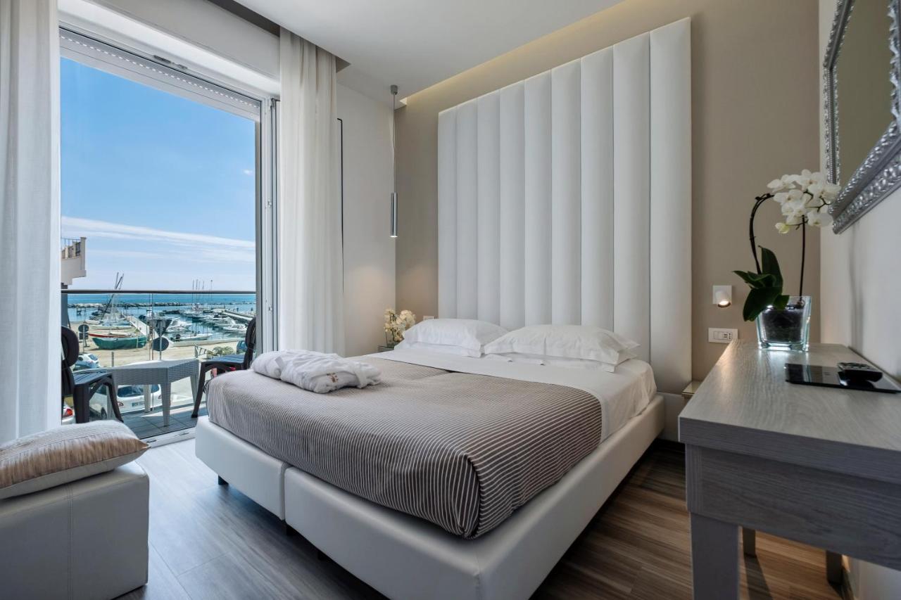 Deluxe Tweepersoonskamer met Uitzicht op Zee