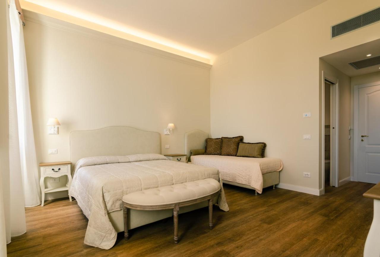 Superior Triple Room Garden View