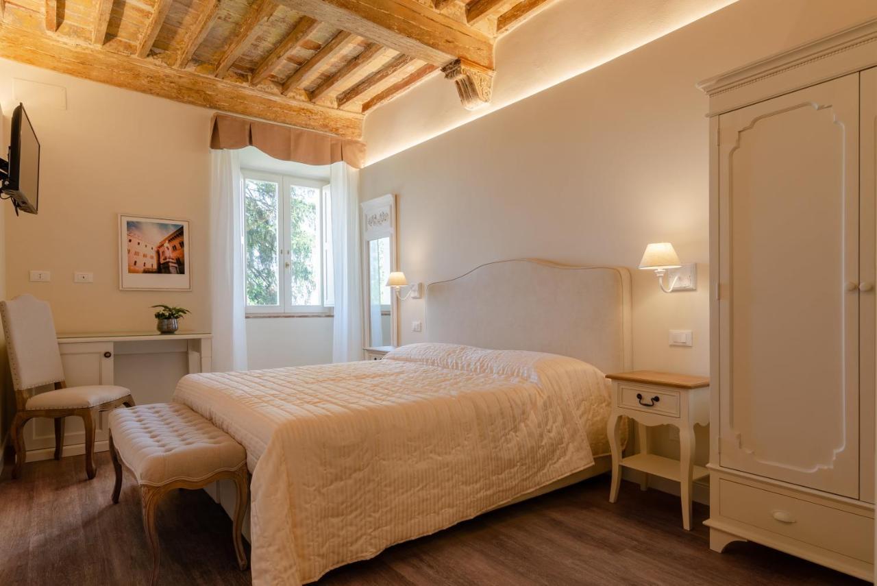 Deluxe Double or Twin Room Garden View