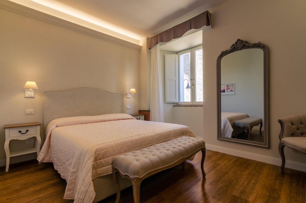 Deluxe Double or Twin Room Garden View