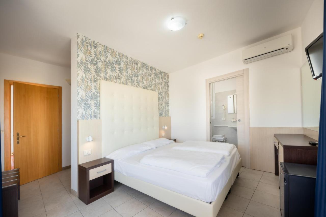 Doppel-/Zweibettzimmer mit Panoramablick