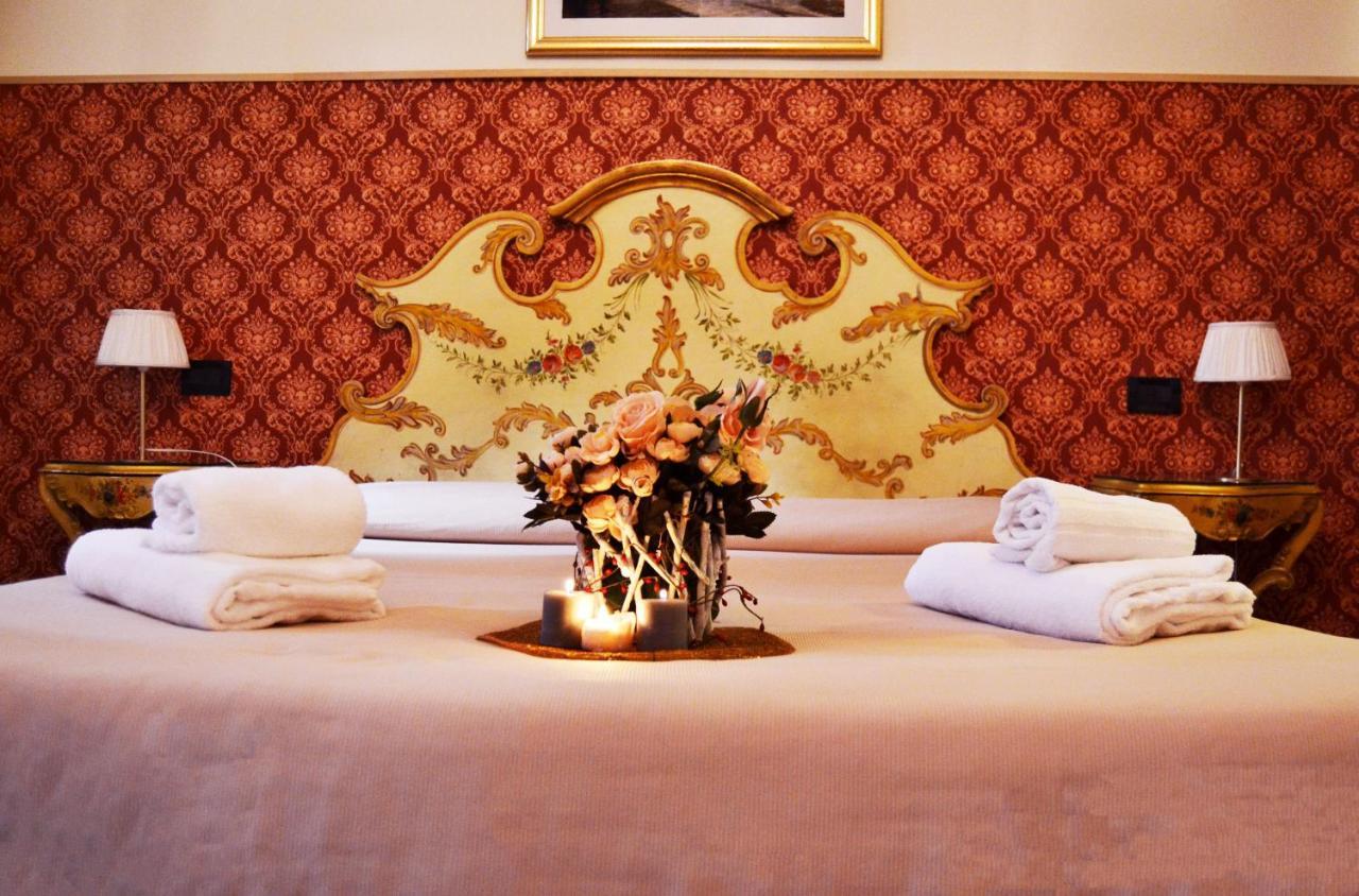 Dreibettzimmer mit Gemeinschaftsbad