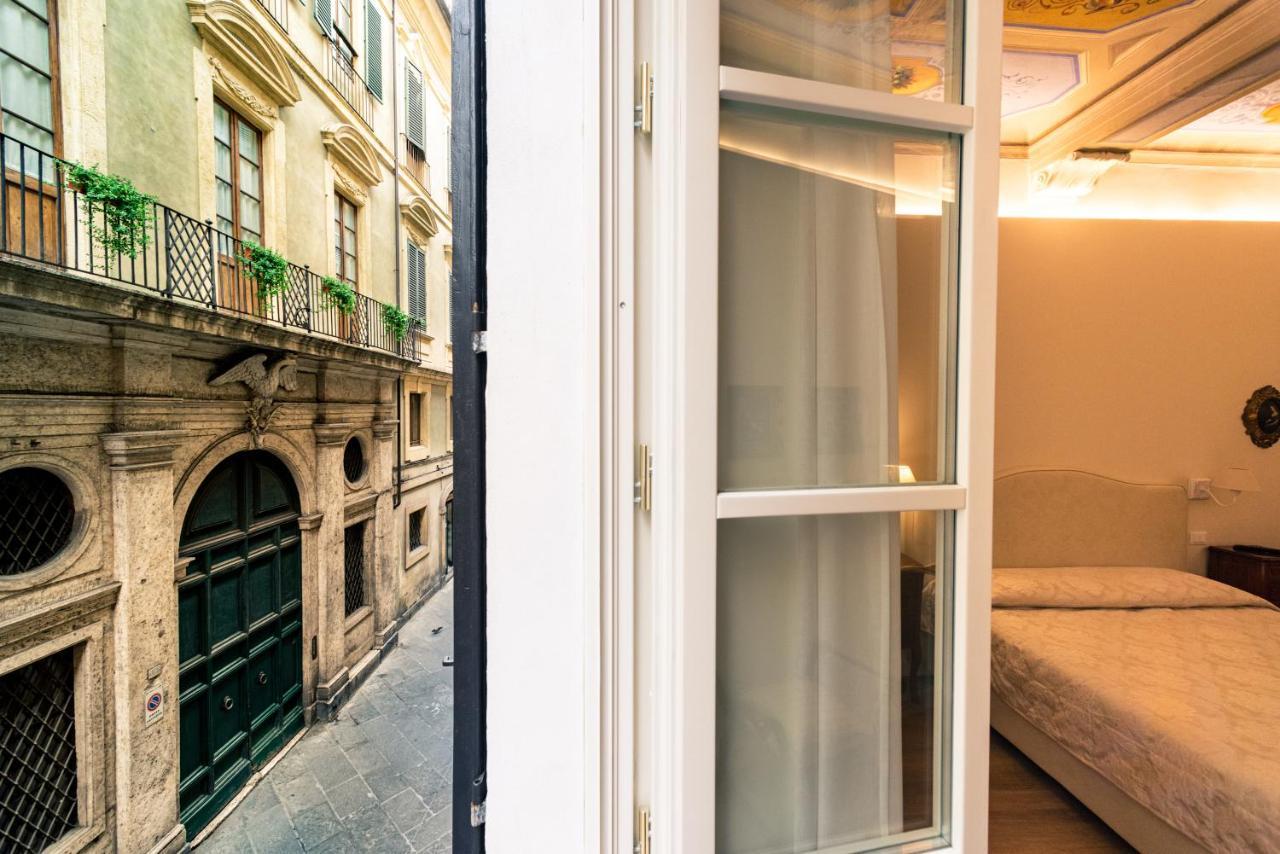 Superior Triple Room Street View