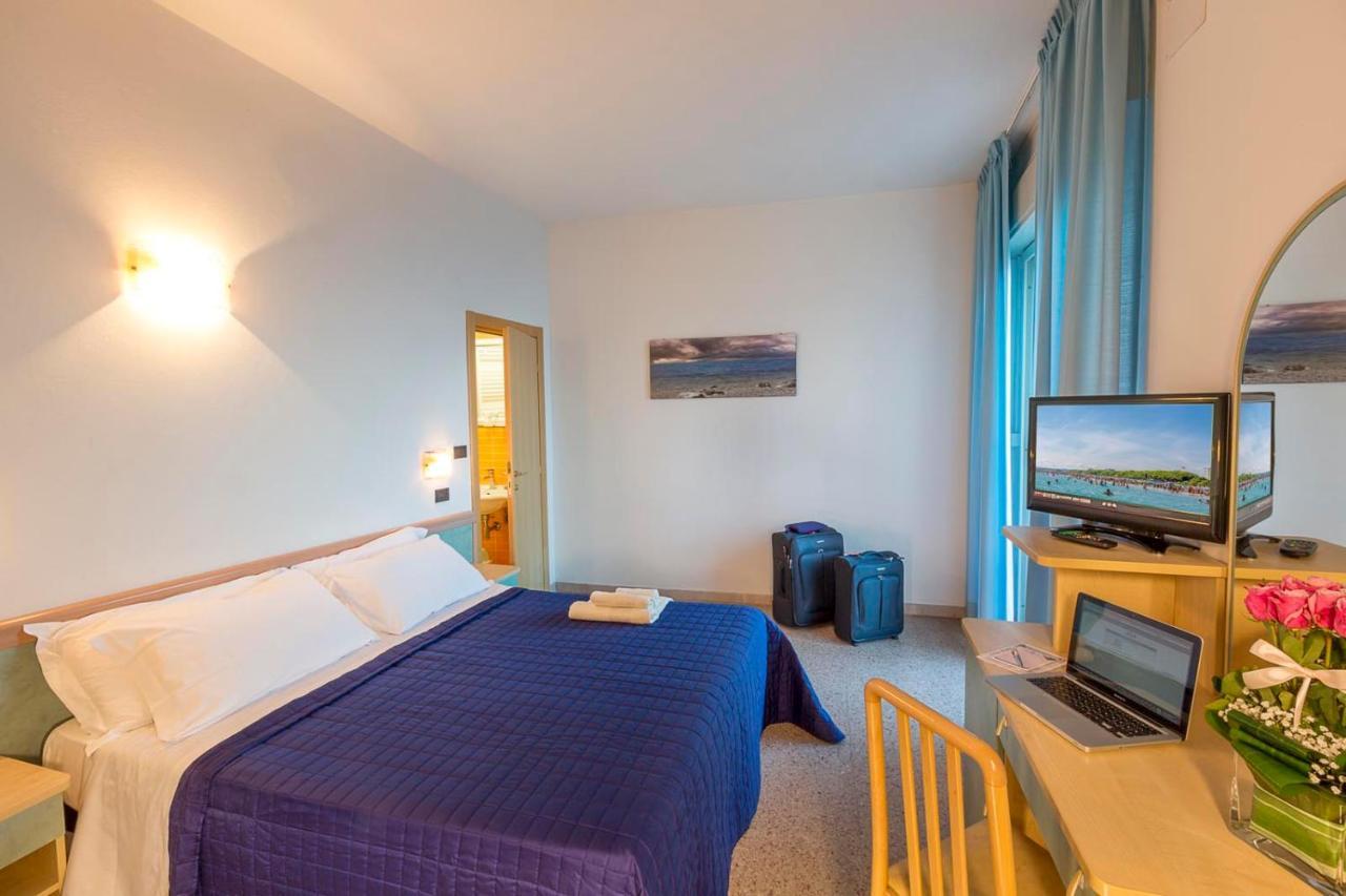 Double Room,1033229294:JPEG