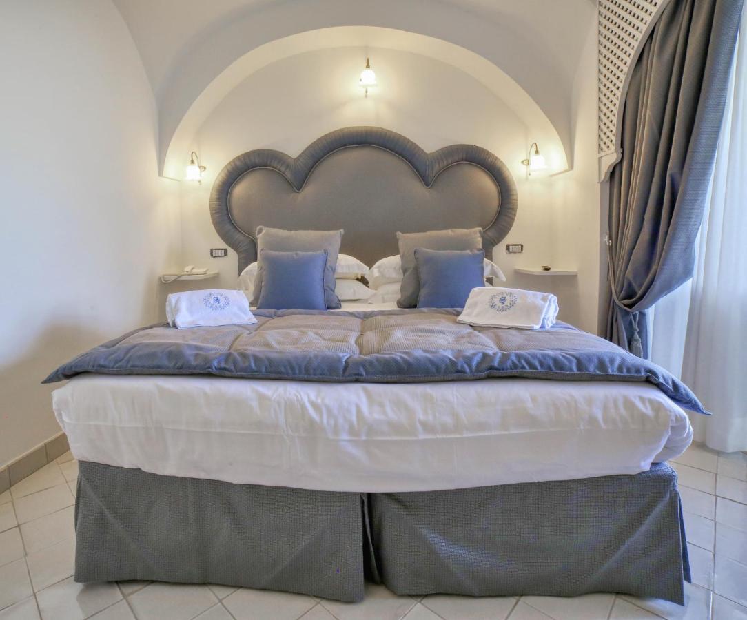 Deluxe Double Room with Bath