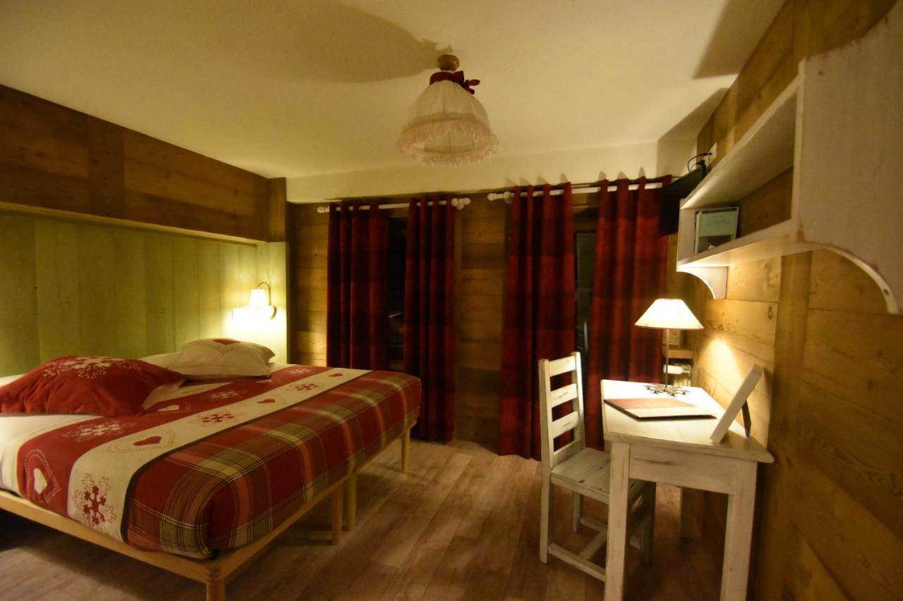 Chambre Double ou Lits Jumeaux