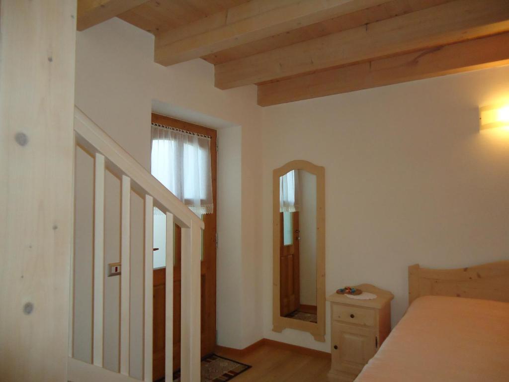 Doppel- oder Zweibettzimmer