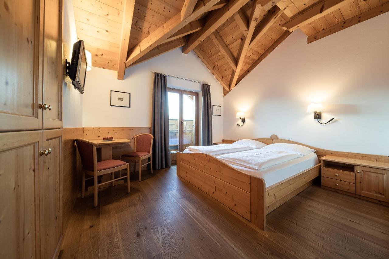 Doppelzimmer mit Gartenblick