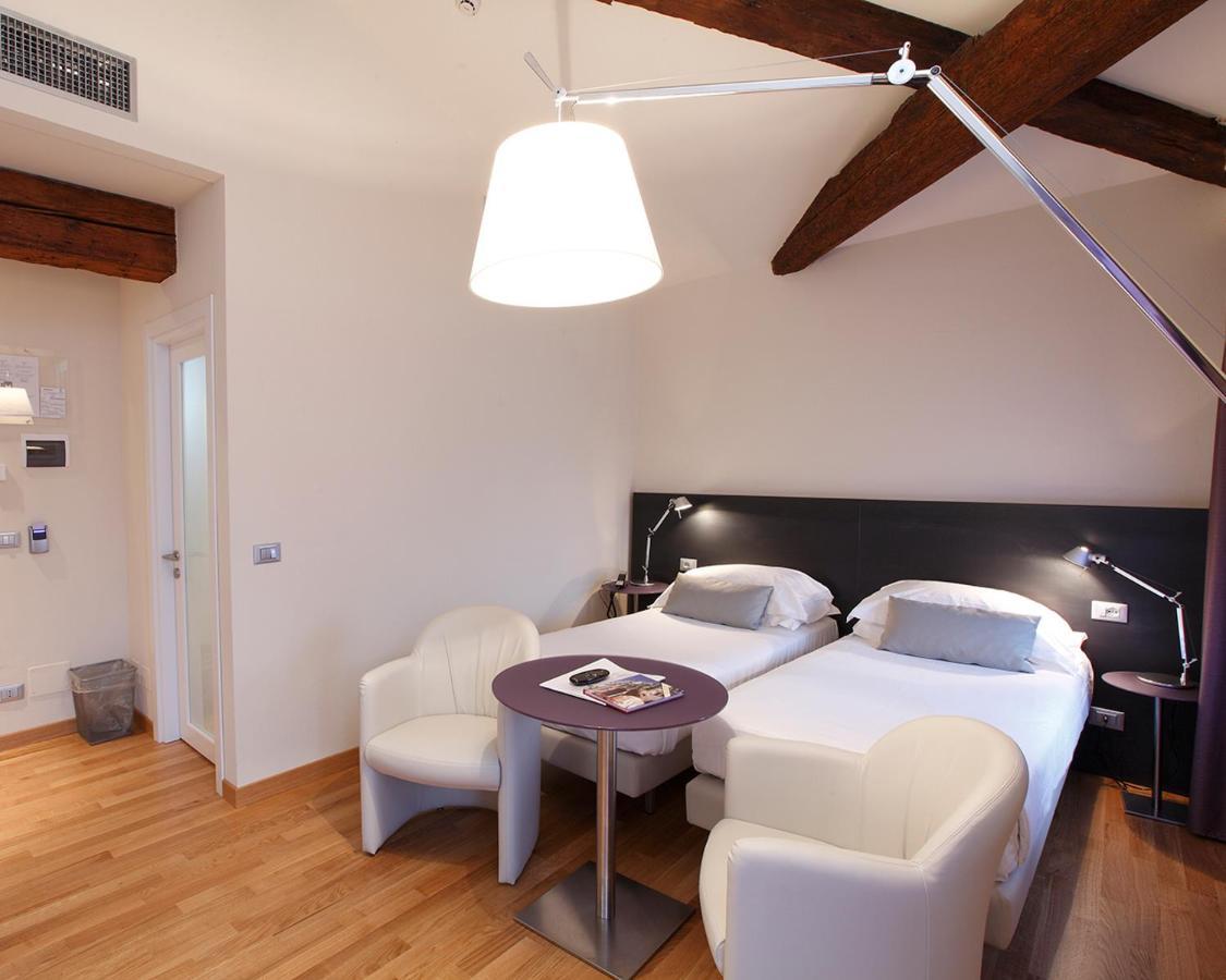 Superior Double Room with City View,1216193740:JPEG