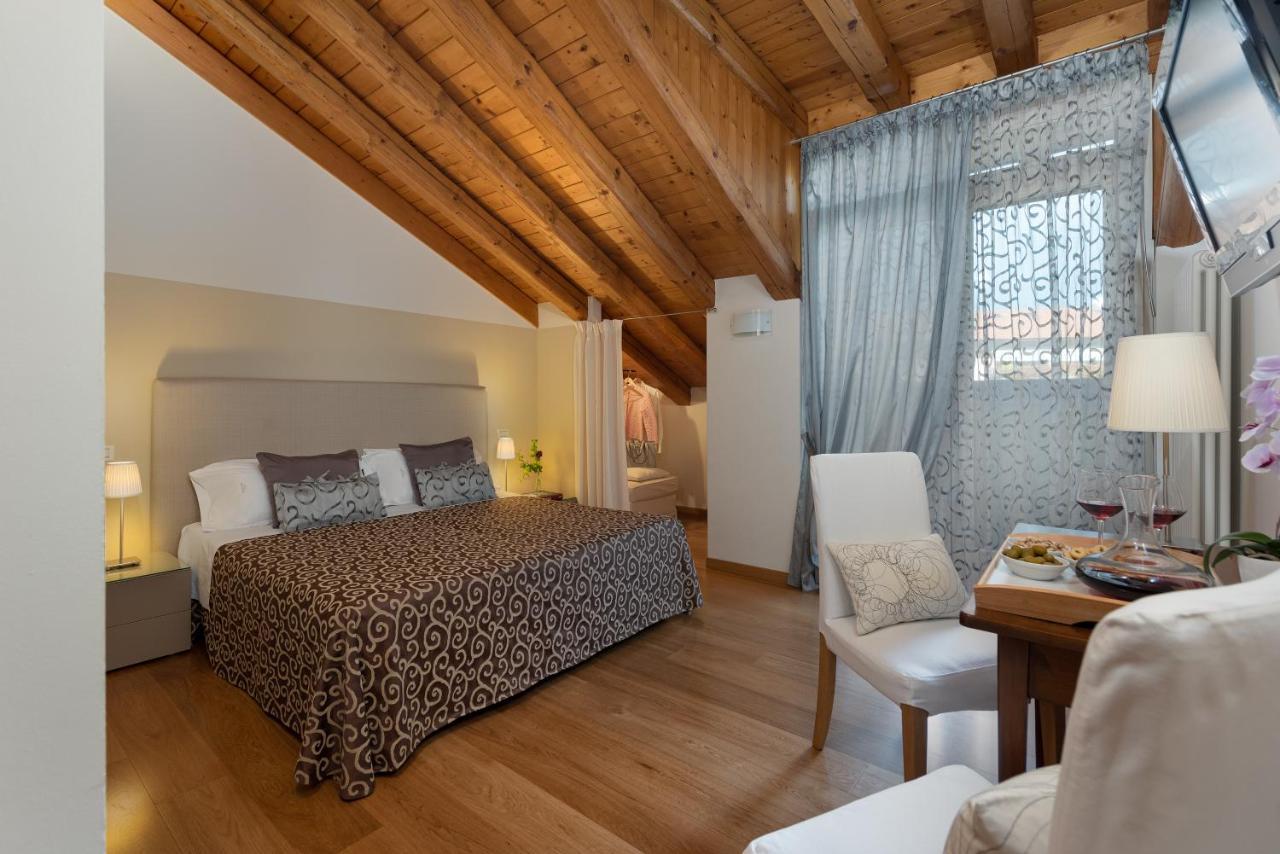 Comfort Double or Twin Room