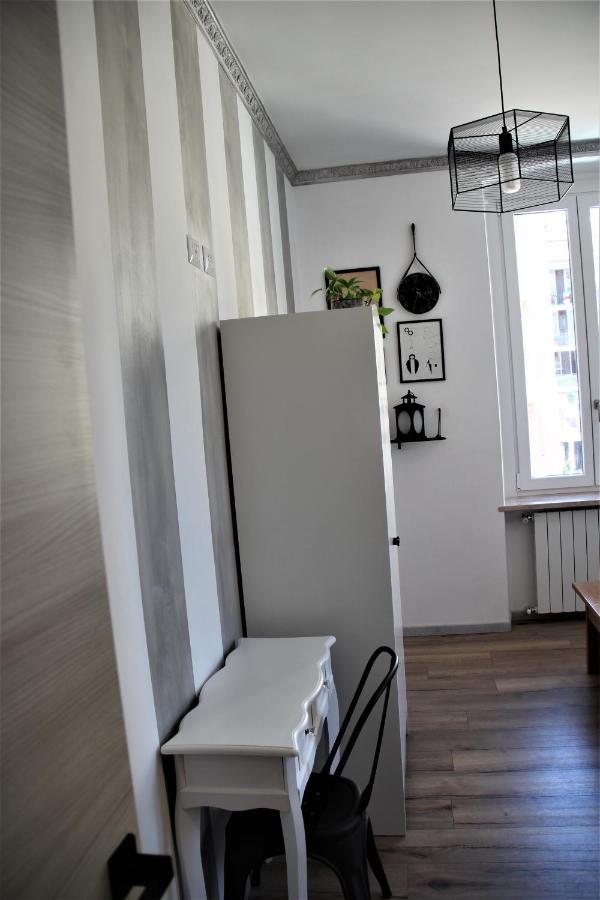 Deluxe Double Room with Shower