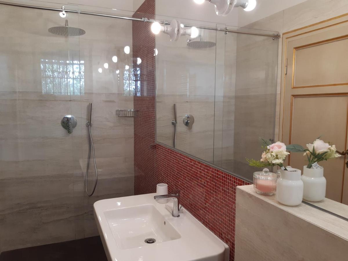 Deluxe Double Room Extra Bed