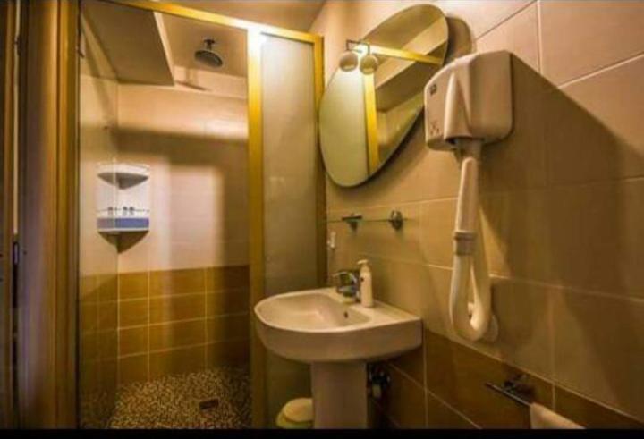 Large Double or Twin Room
