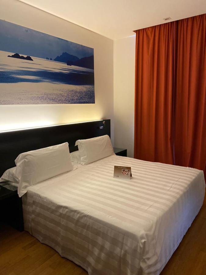 Standard Double with Balcony,1138074739:JPEG