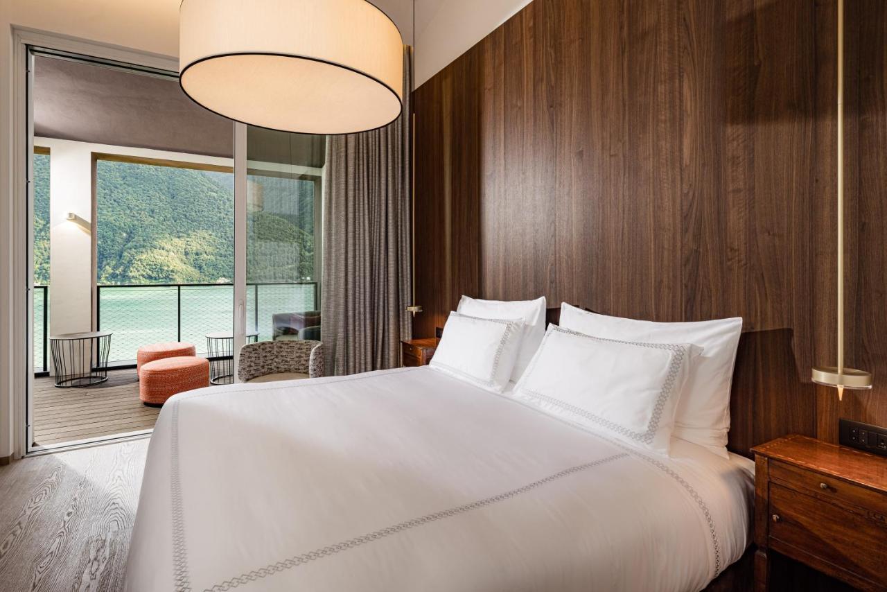 Suite met 1 Slaapkamer en Uitzicht op Meer