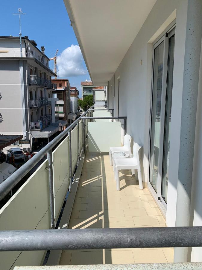 Standard Doppel-/Zweibettzimmer mit Balkon