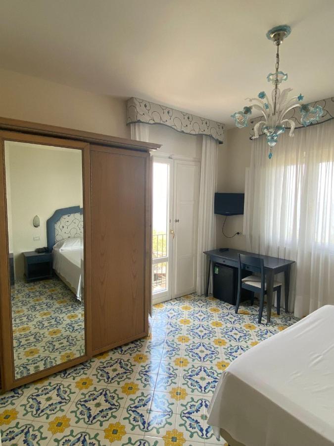 Chambre Double - Vue sur Jardin