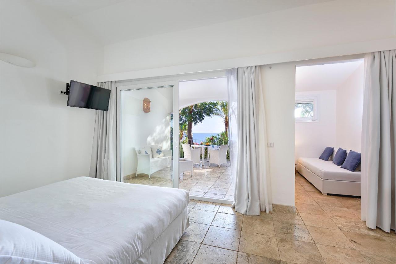 Chambre Familiale Supérieure (2 Adultes + 1 Enfant)