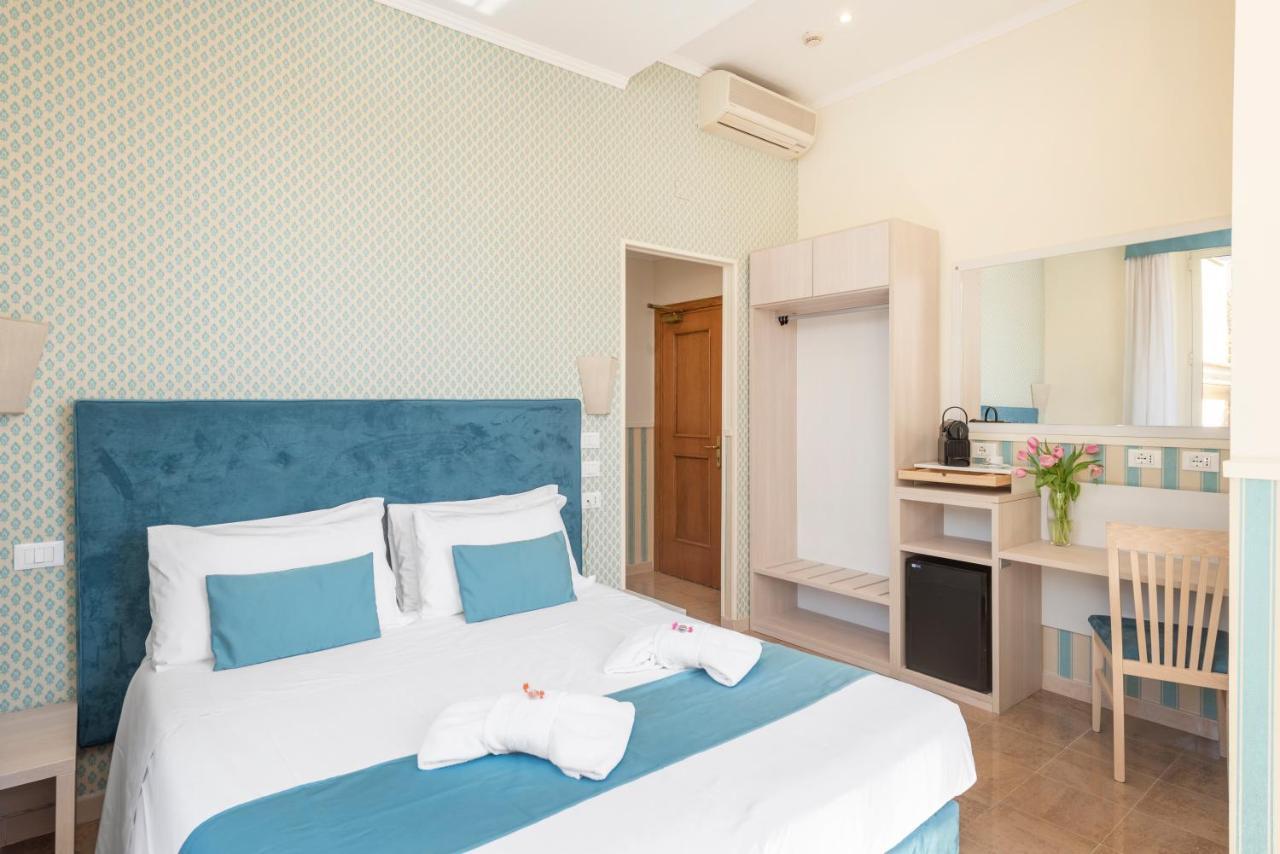 Superior Double or Twin Room,1665403523:JPEG