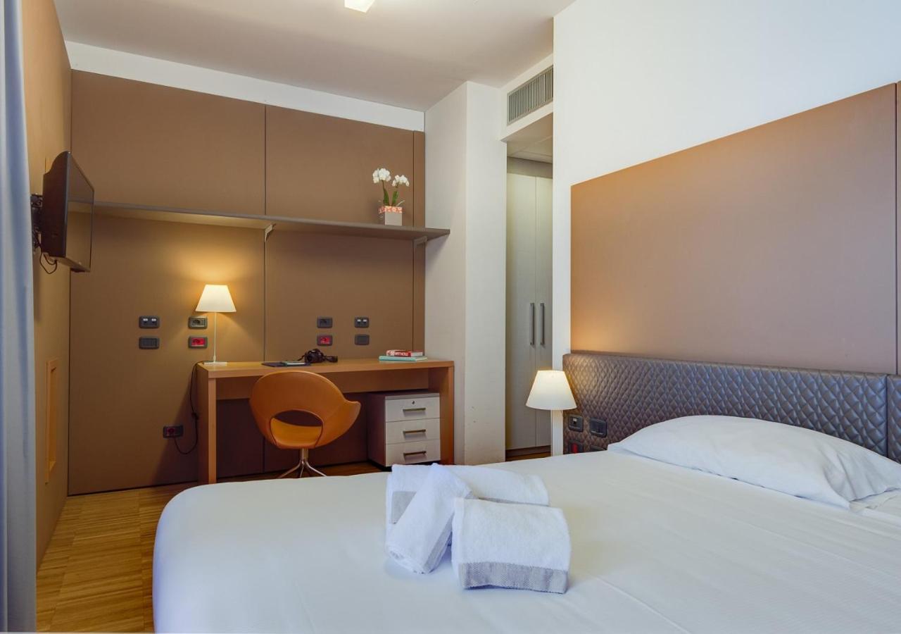 Quarto Standard com Cama de Casal ou 2 de Solteiro