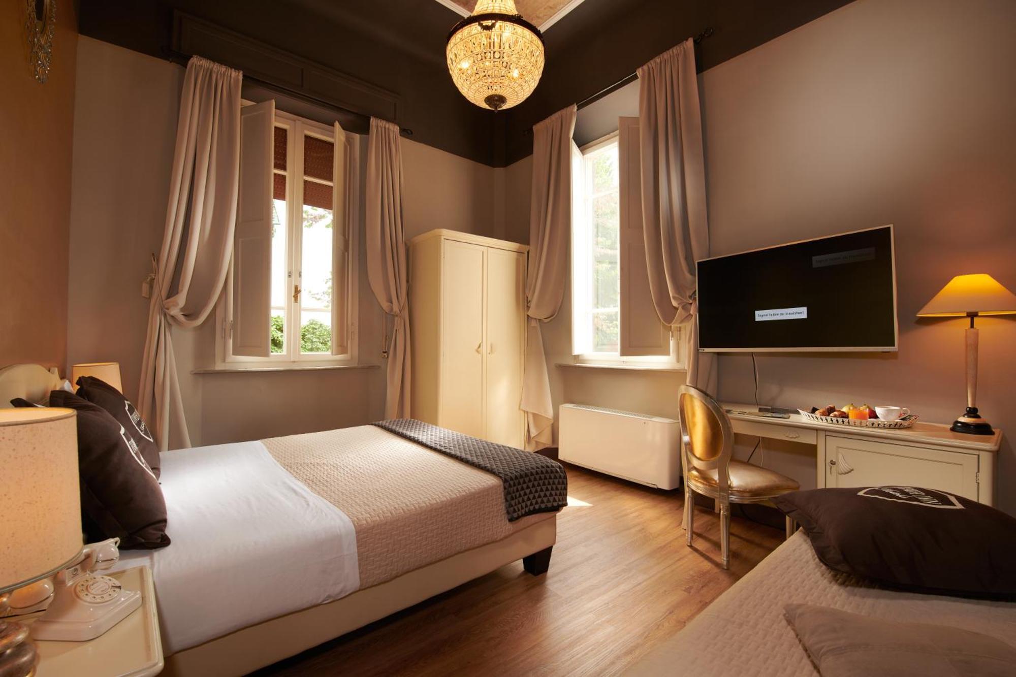 Family triple room