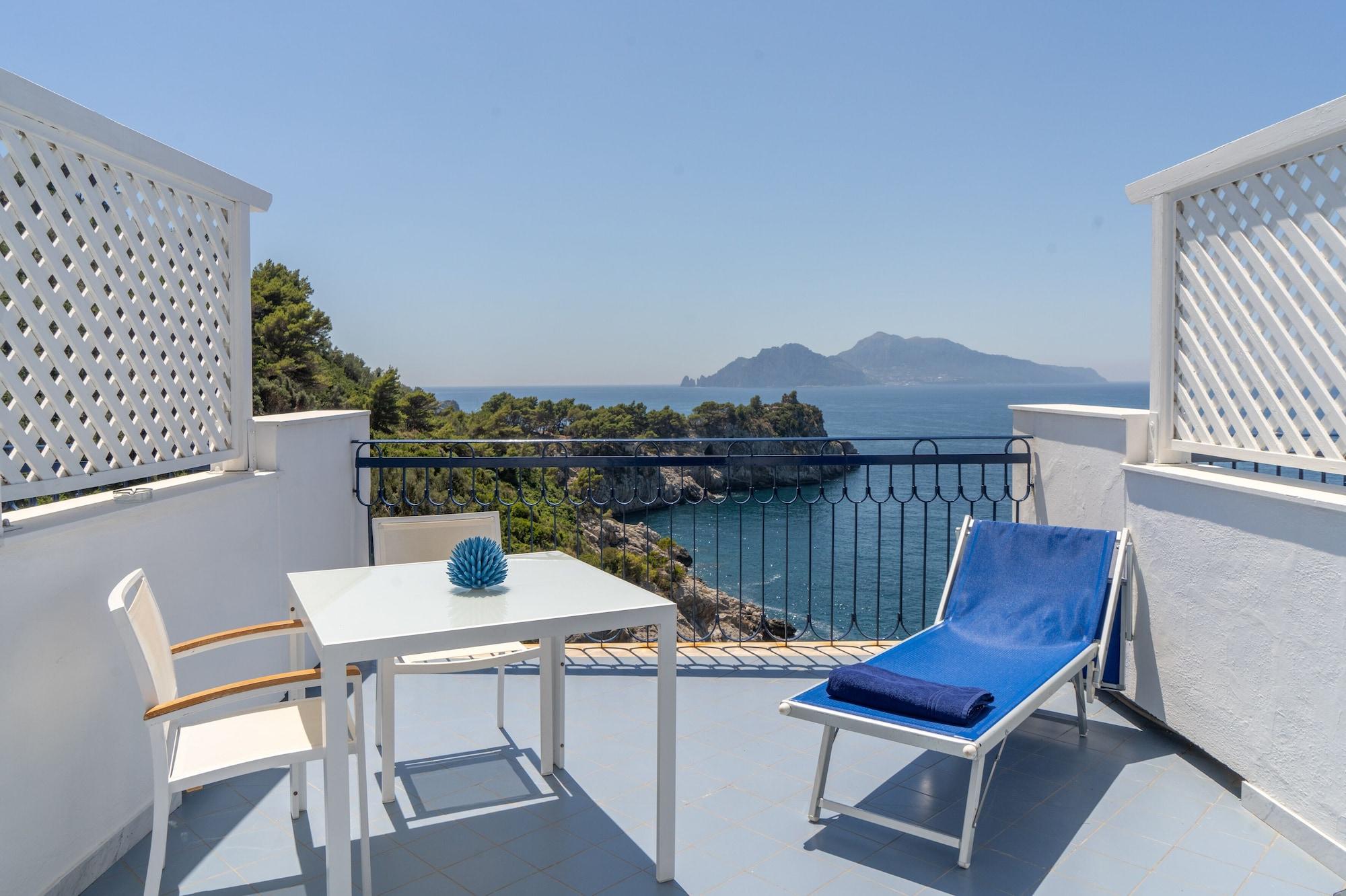 Superior Double or Twin Room with Sea View