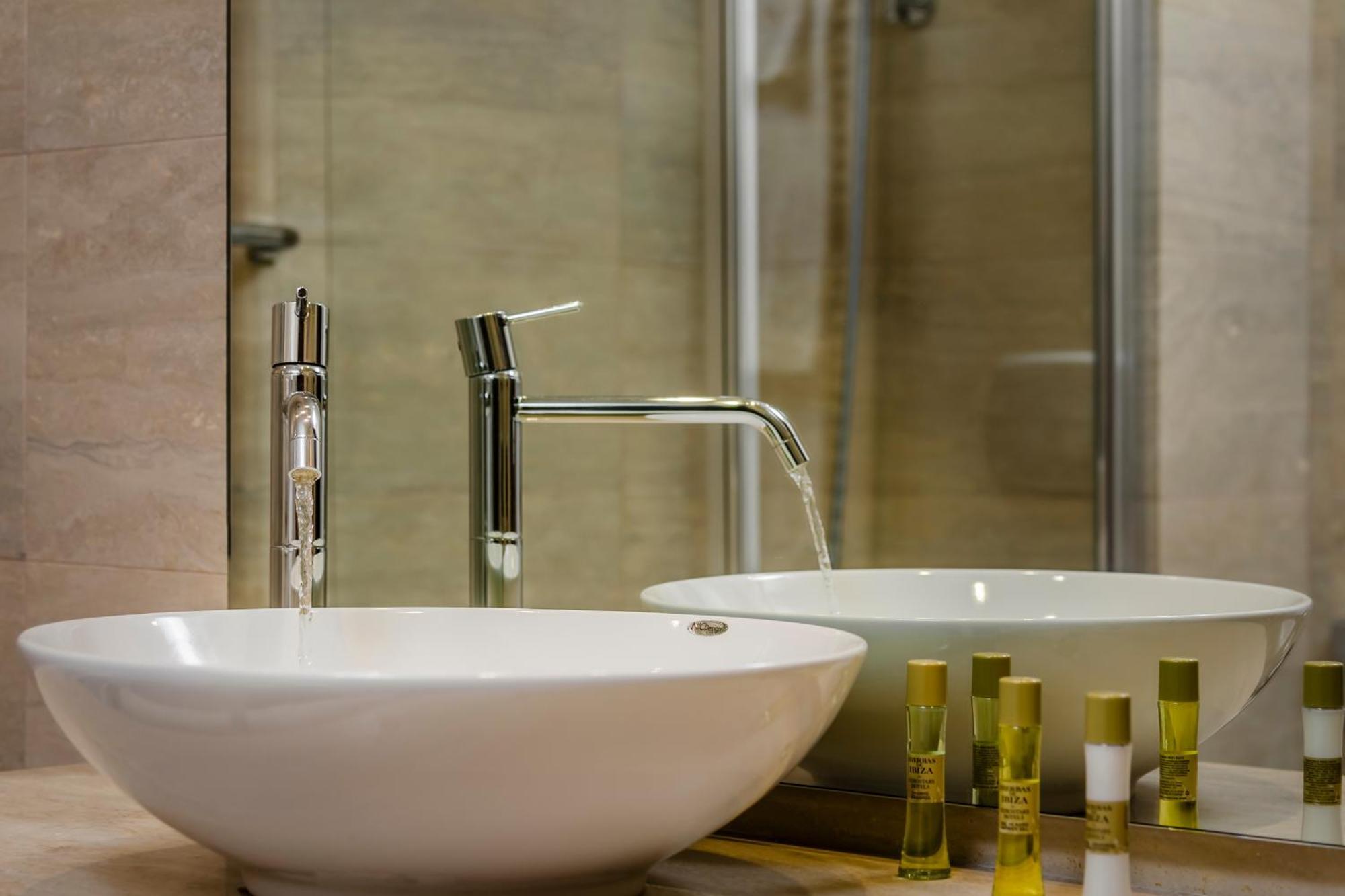 Junior Suite,1274681650:JPEG