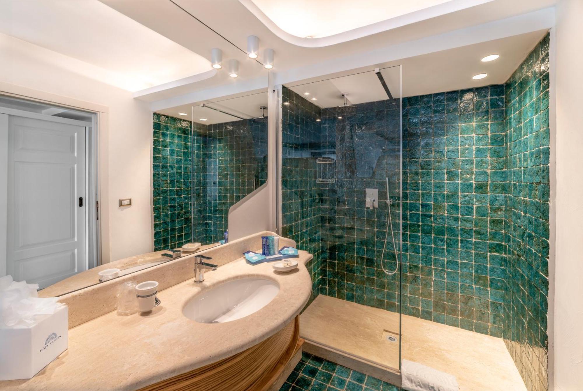 Deluxe Doppelzimmer mit Balkon und Meerblick