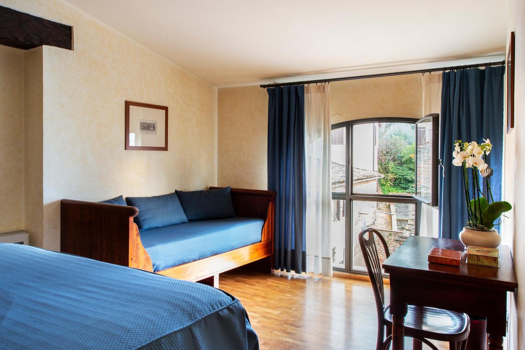 Triple Room,1209695305:JPEG