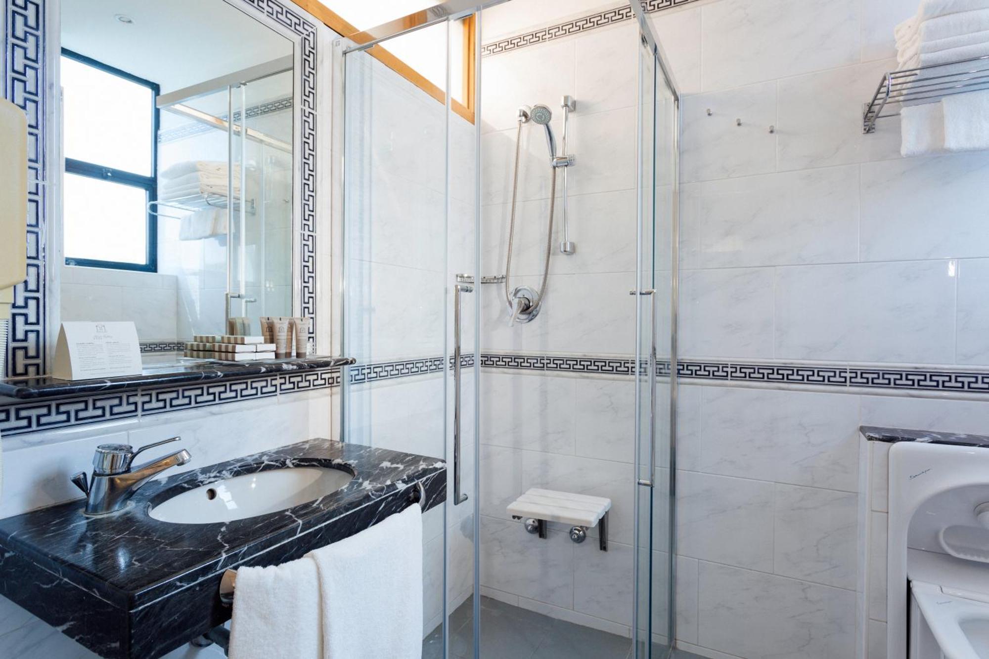 Classic Double or Twin Room