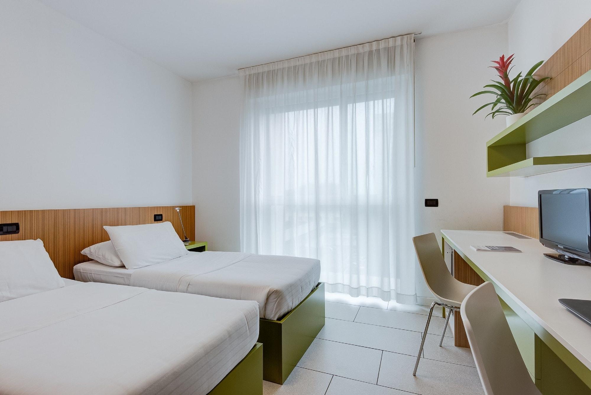 Triple Room,1215854413:JPEG