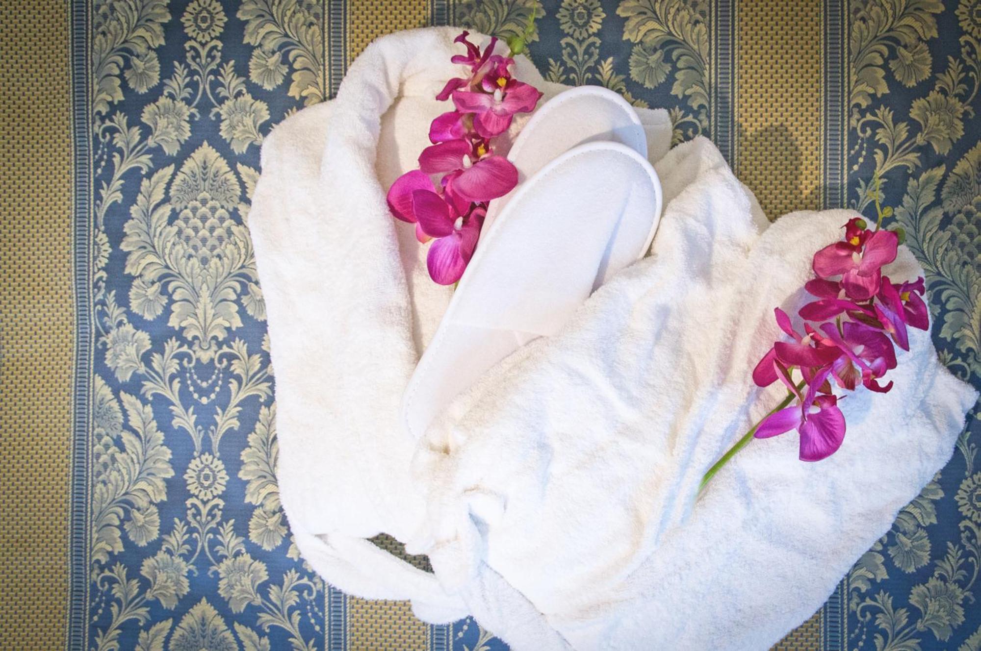 Single Room,1215929443:JPEG