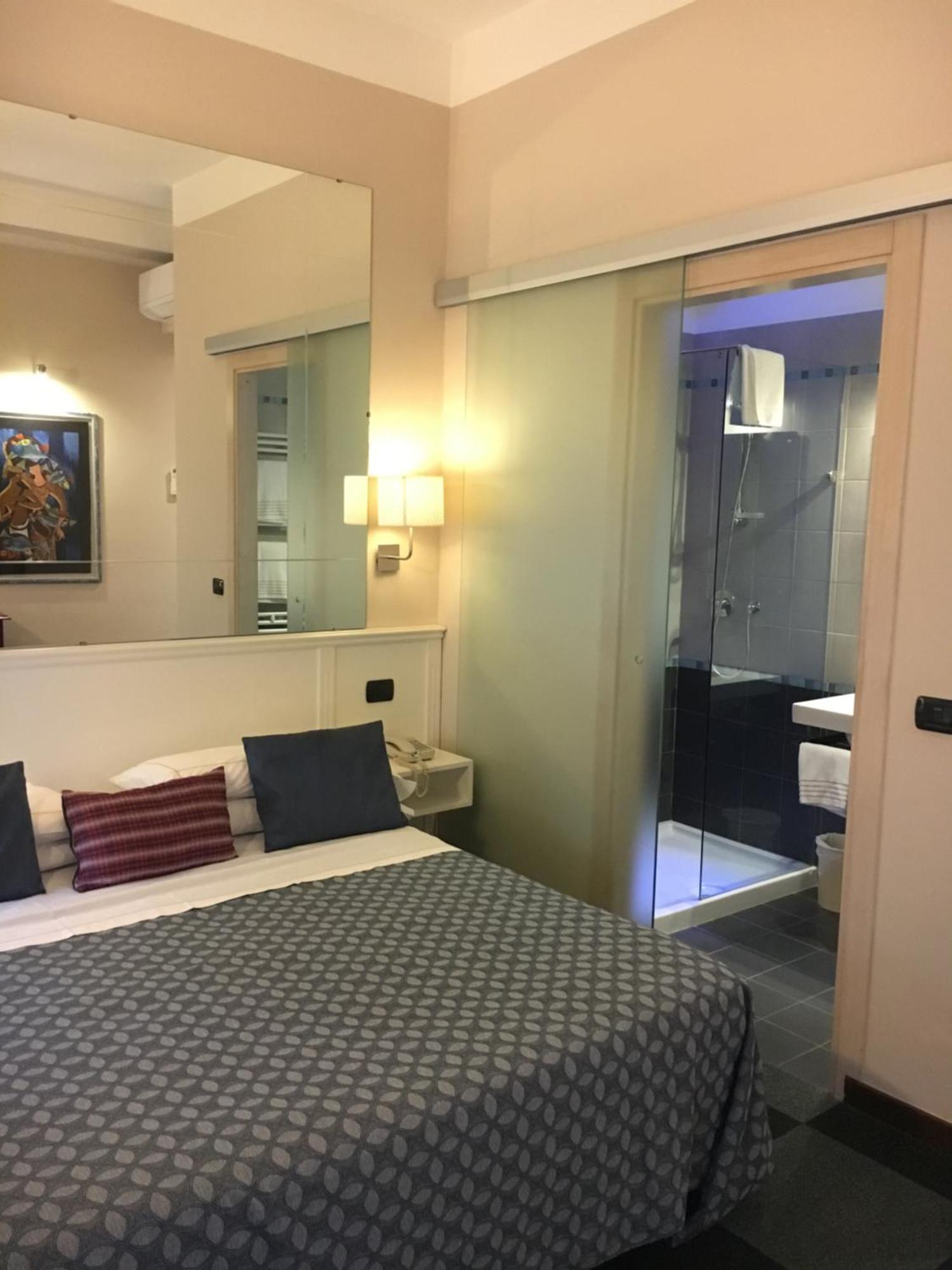 Double or Twin Room,1604074404:JPEG