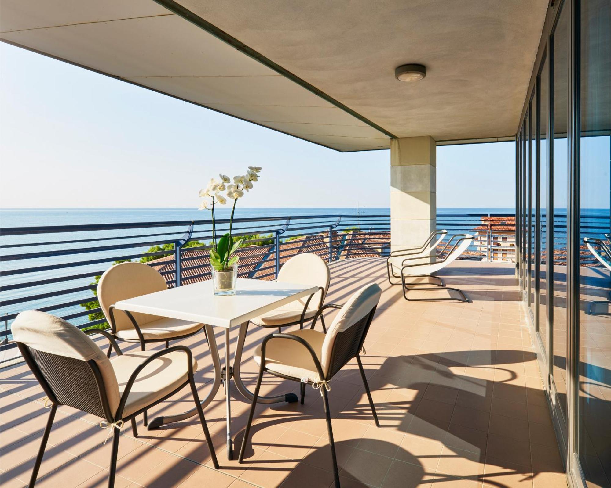 Suite Sea View,1216429177:JPEG