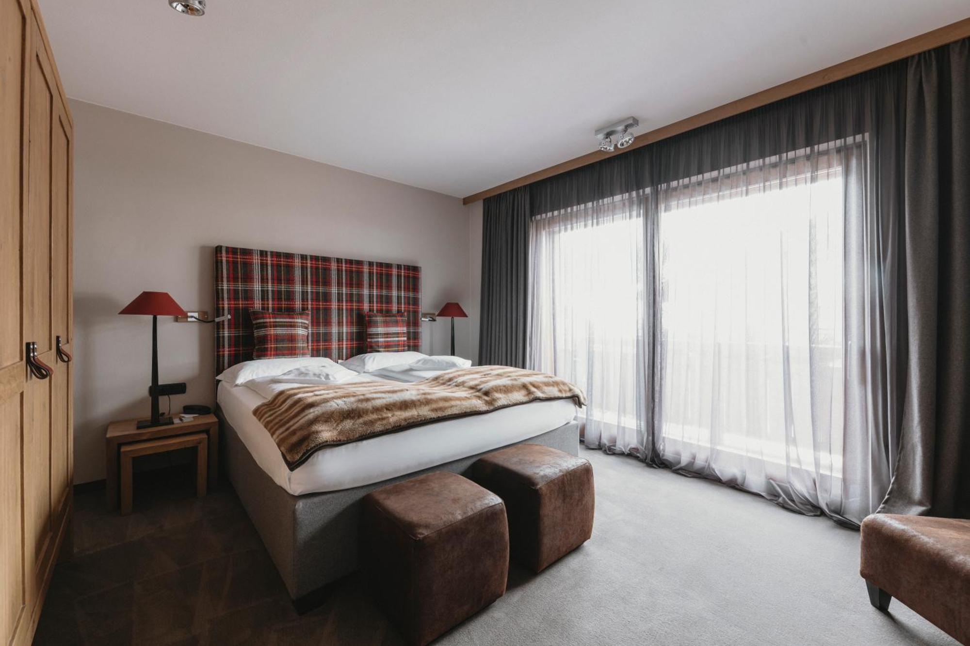 Deluxe Double Room,1447117099:JPEG