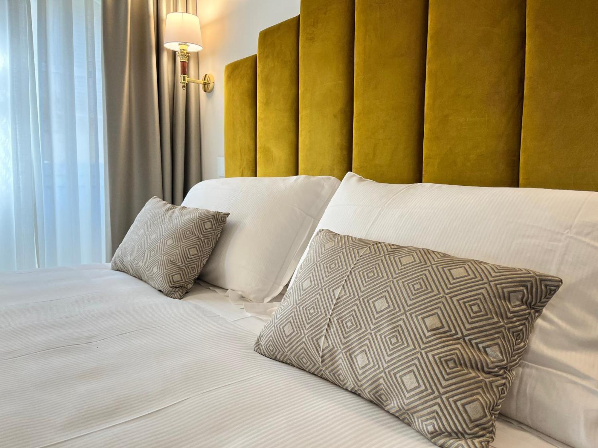 Superior Double or Twin Room City View