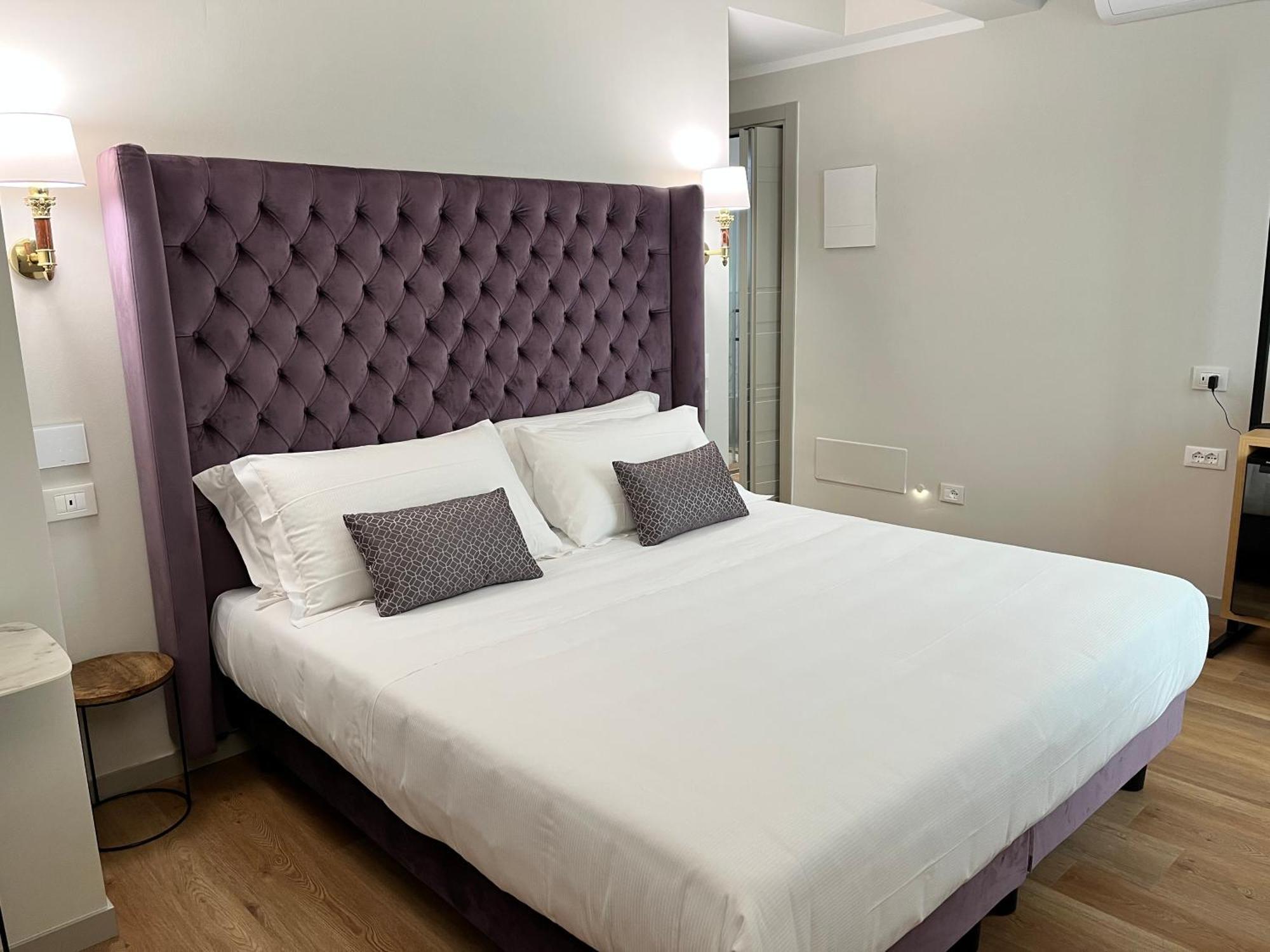 Superior Double or Twin Room City View