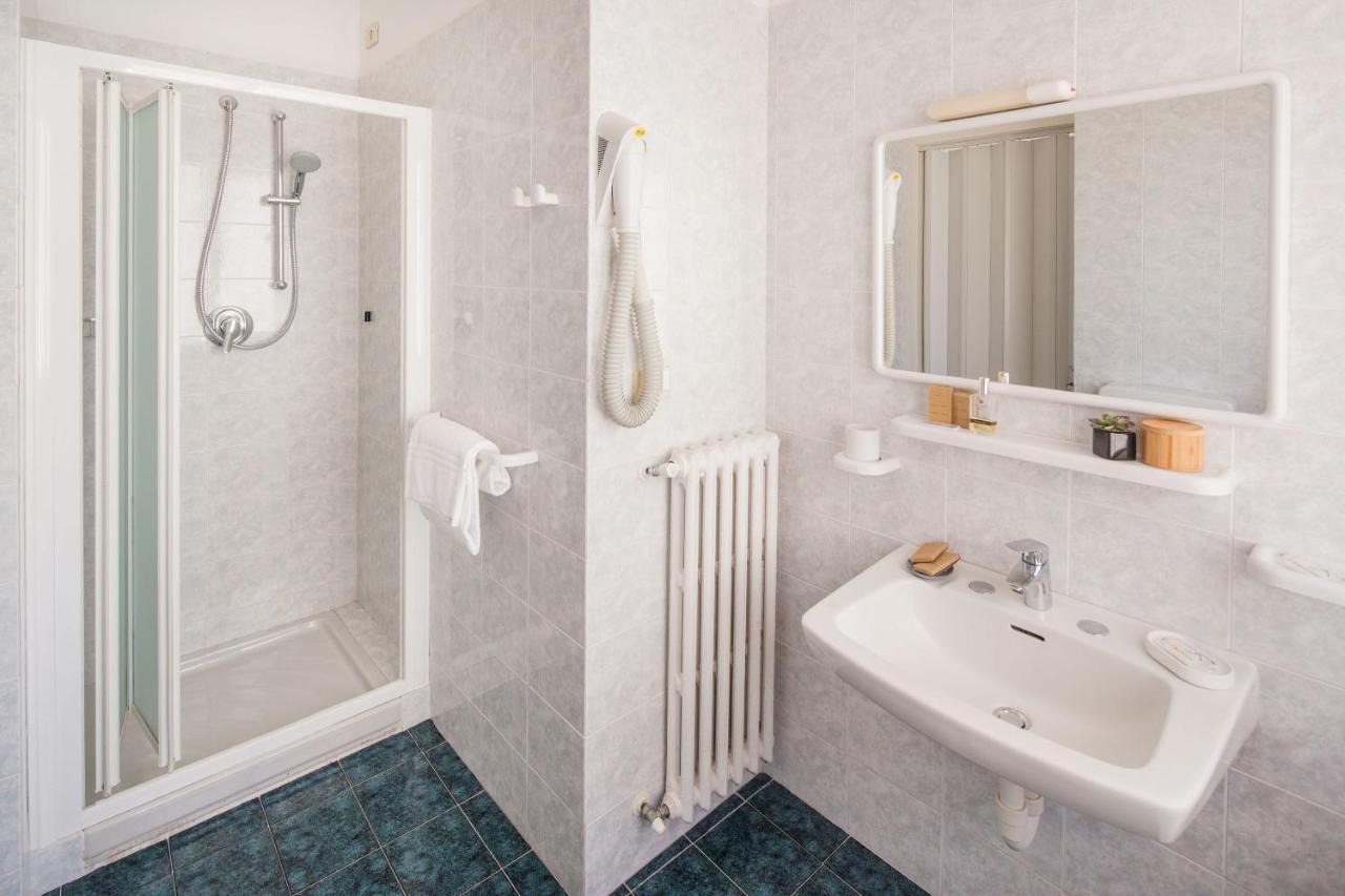 Chambre Double ou Lits Jumeaux