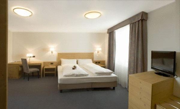 Superior Quadruple Room,1270477141:JPEG