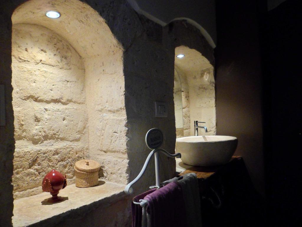 Standard Double Room,143358522:JPEG