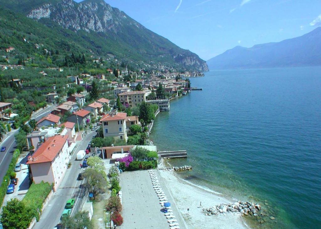 Superior Double Room Balcony Lake View,425004573:JPEG