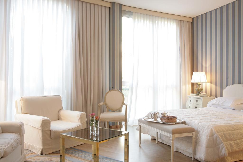 Deluxe Tweepersoonskamer met 1 of 2 Bedden