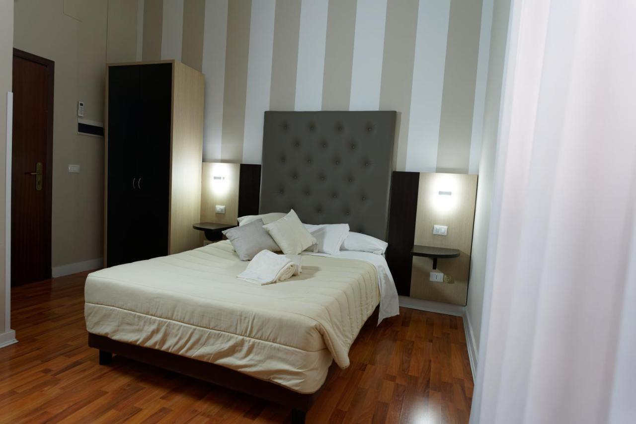 Camera Matrimoniale con Letto a una Piazza e Mezza