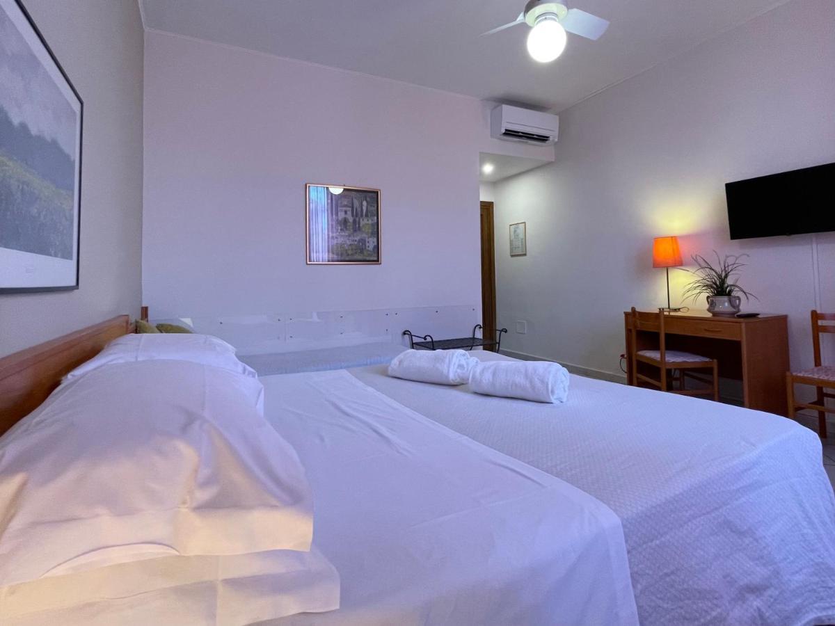 Budget Single Room
