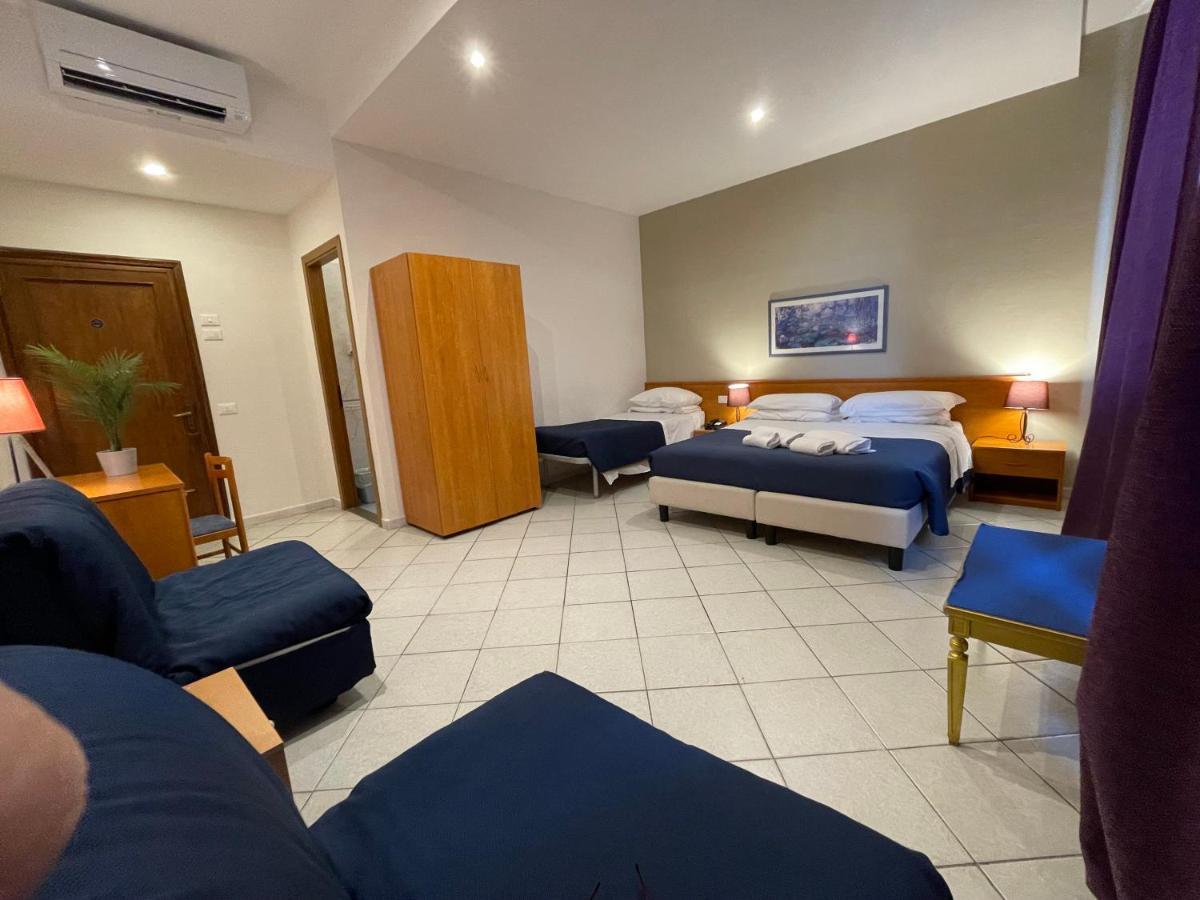 Budget Triple Room