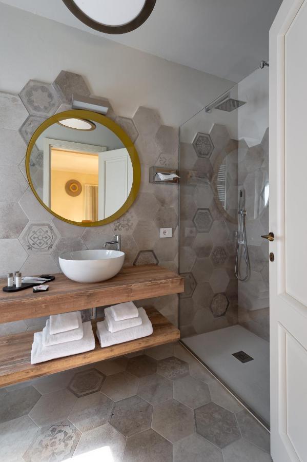 Deluxe Triple Room,1537580896:JPEG