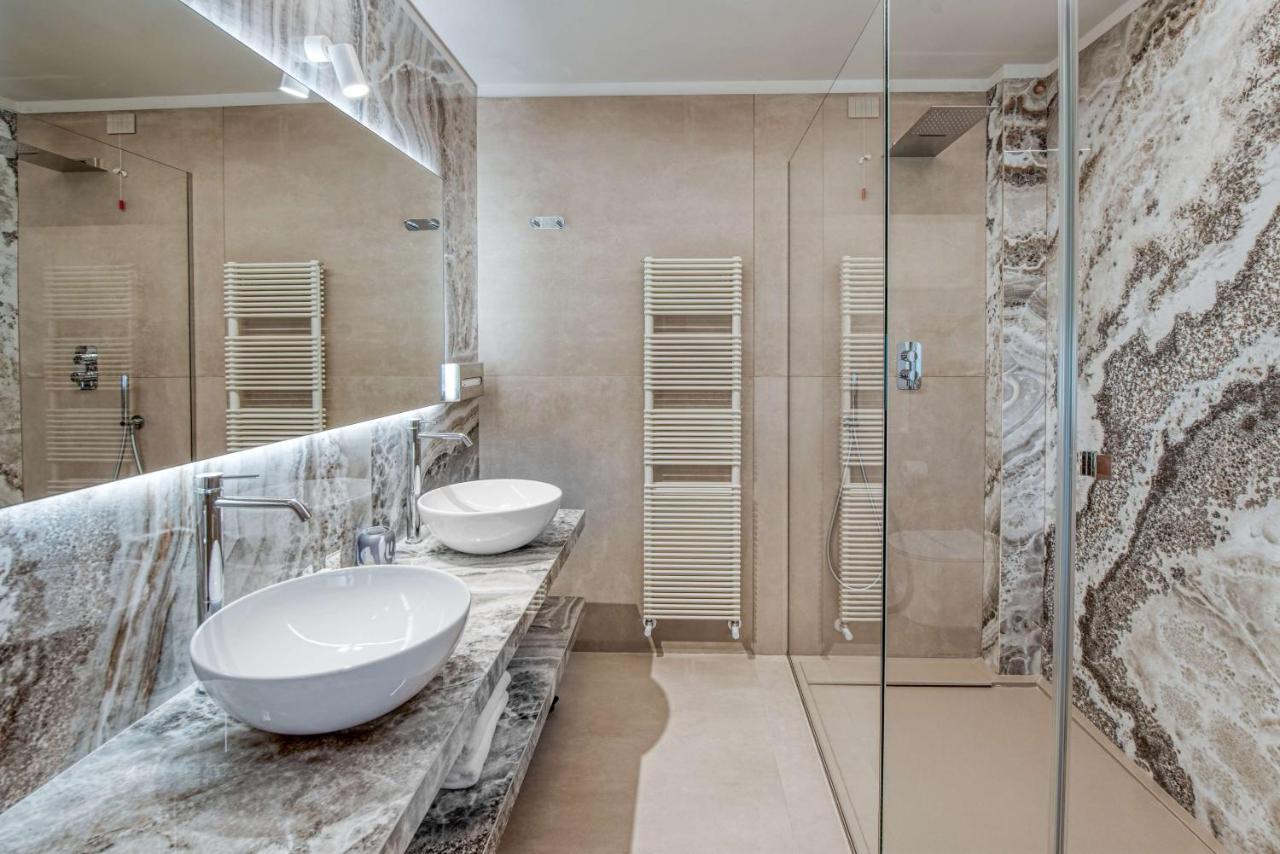 Junior Superior Suite